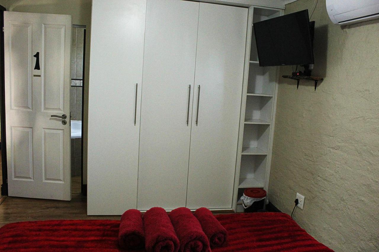 African Adventures Accommodation Durbanville Zewnętrze zdjęcie